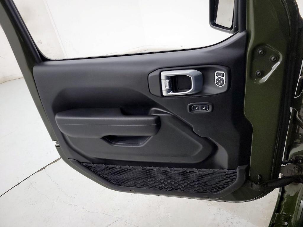 used 2022 Jeep Wrangler car, priced at $34,998