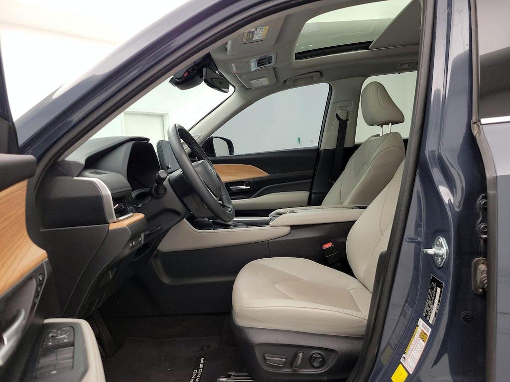 used 2024 Toyota Grand Highlander car, priced at $45,998