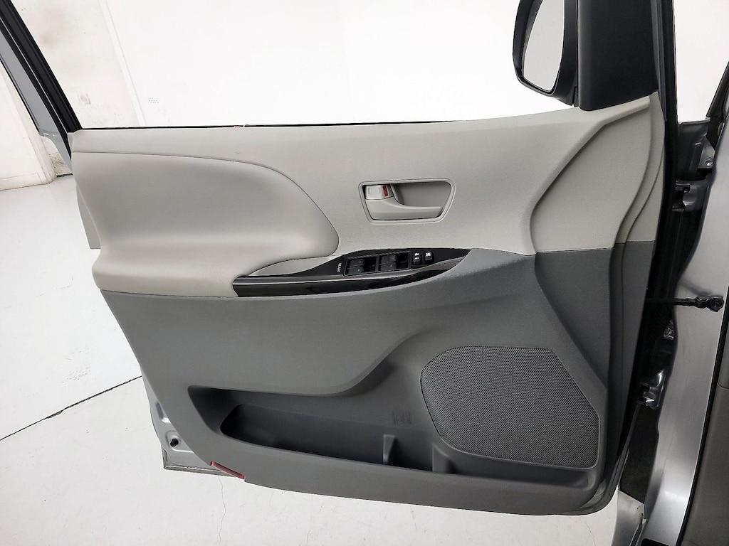 used 2014 Toyota Sienna car, priced at $15,998