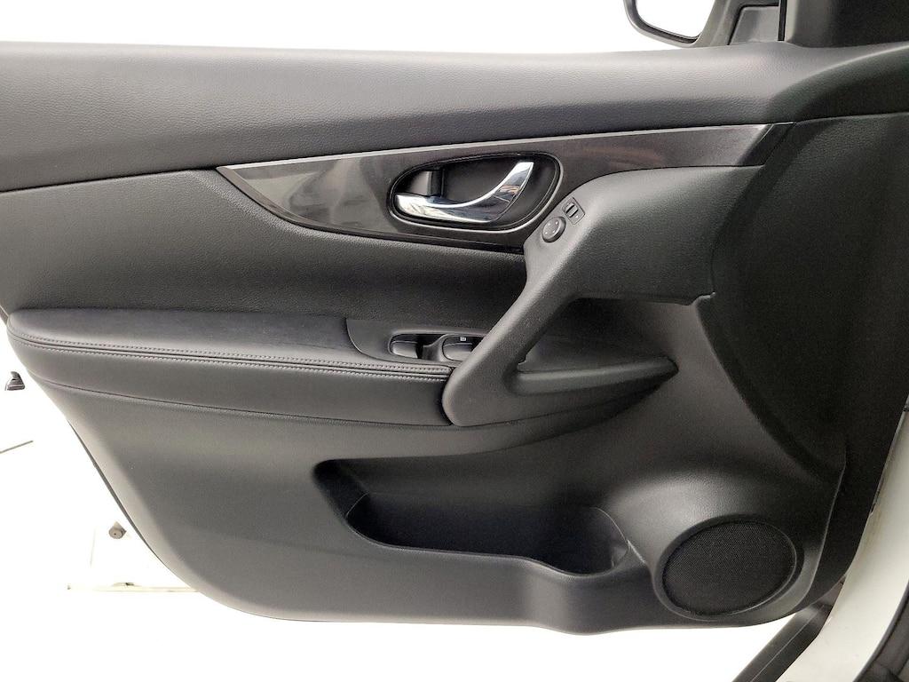 used 2018 Nissan Rogue car, priced at $15,998