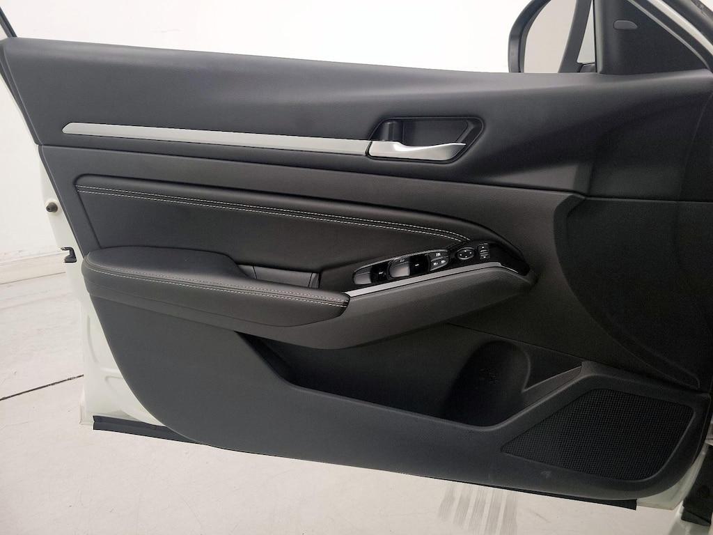 used 2022 Nissan Altima car, priced at $19,998