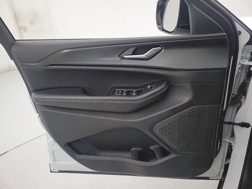 used 2023 Jeep Grand Cherokee L car, priced at $35,998