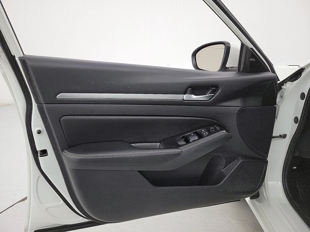 used 2023 Nissan Altima car, priced at $20,998