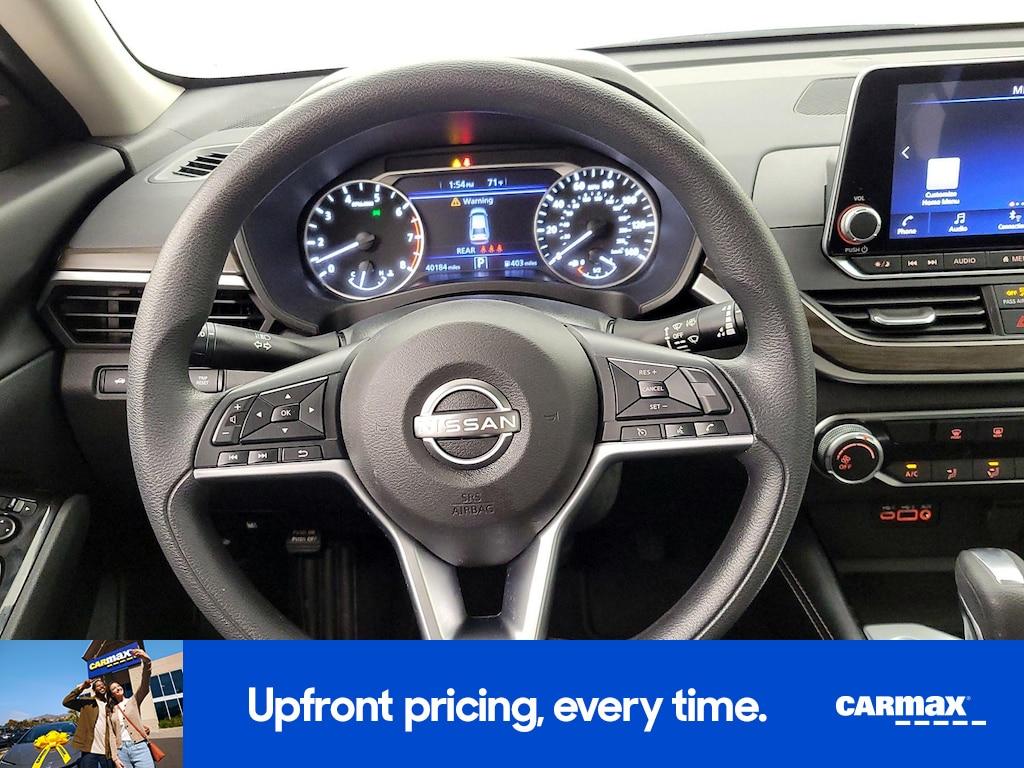 used 2023 Nissan Altima car, priced at $20,998