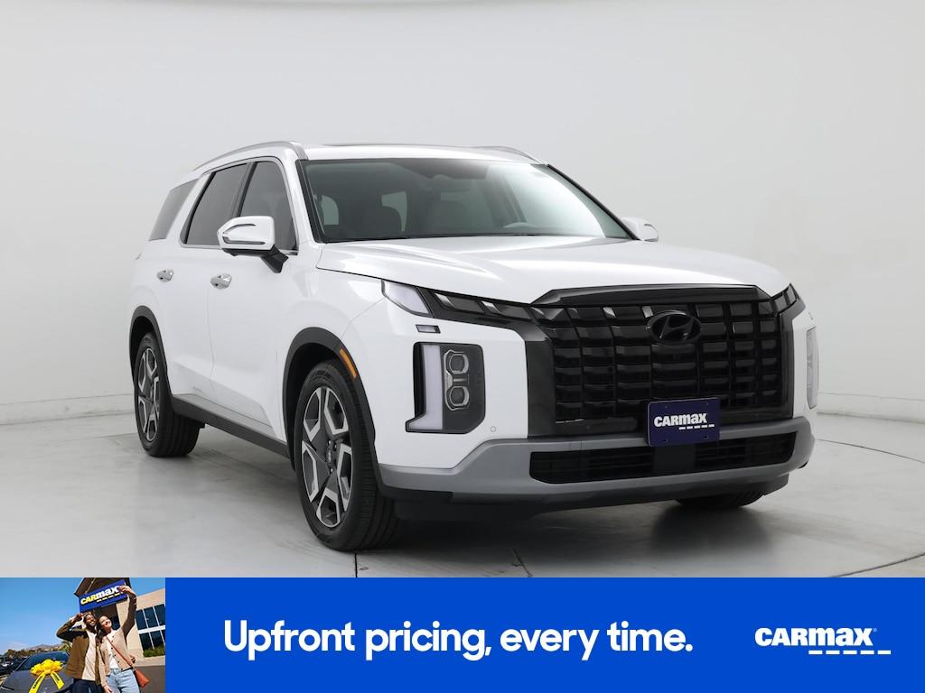 used 2024 Hyundai Palisade car, priced at $43,998