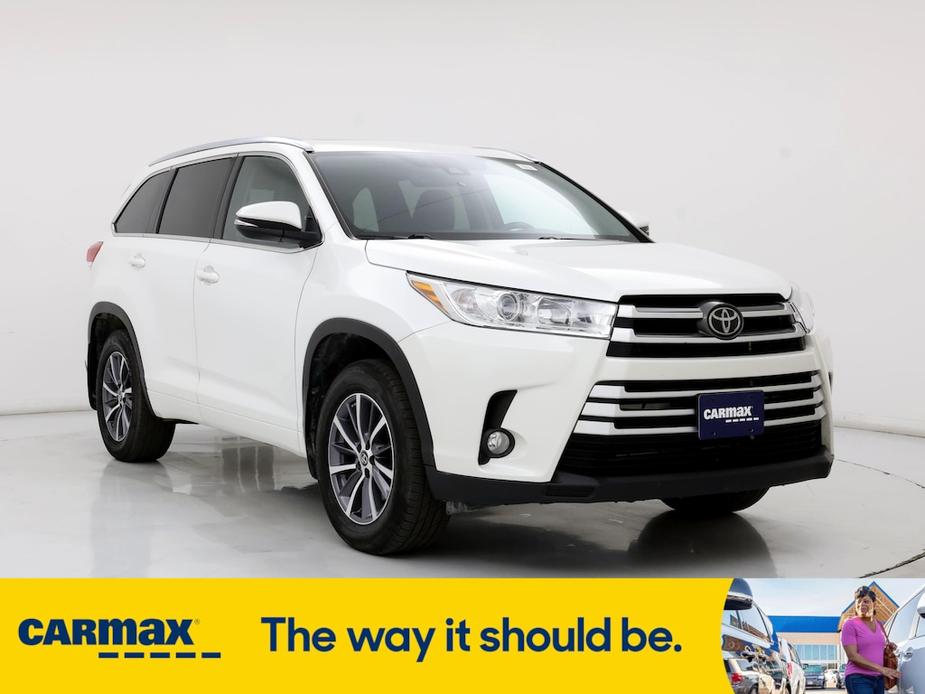 used 2018 Toyota Highlander car, priced at $24,998