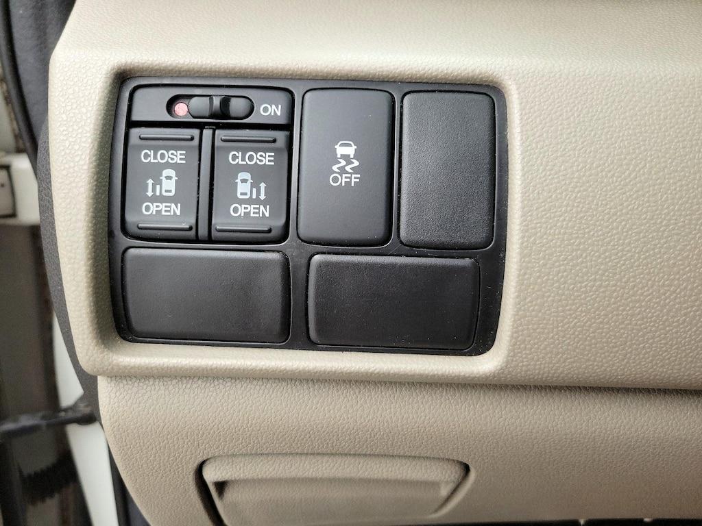 used 2014 Honda Odyssey car, priced at $22,998