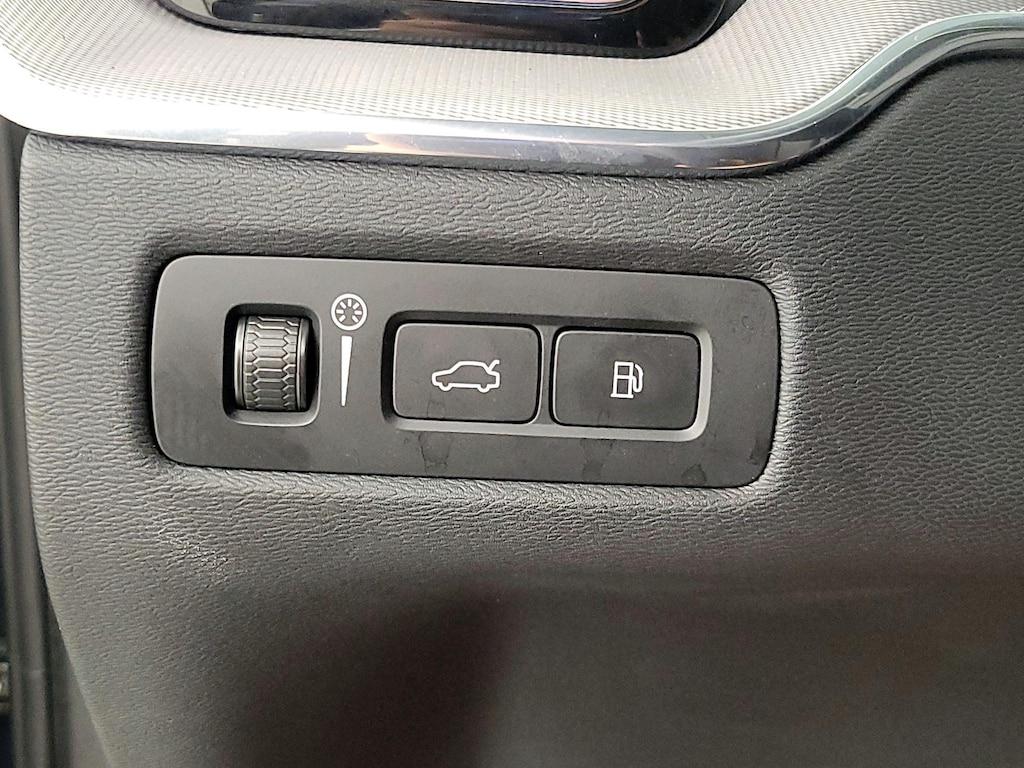 used 2022 Volvo XC60 Recharge Plug-In Hybrid car, priced at $38,998