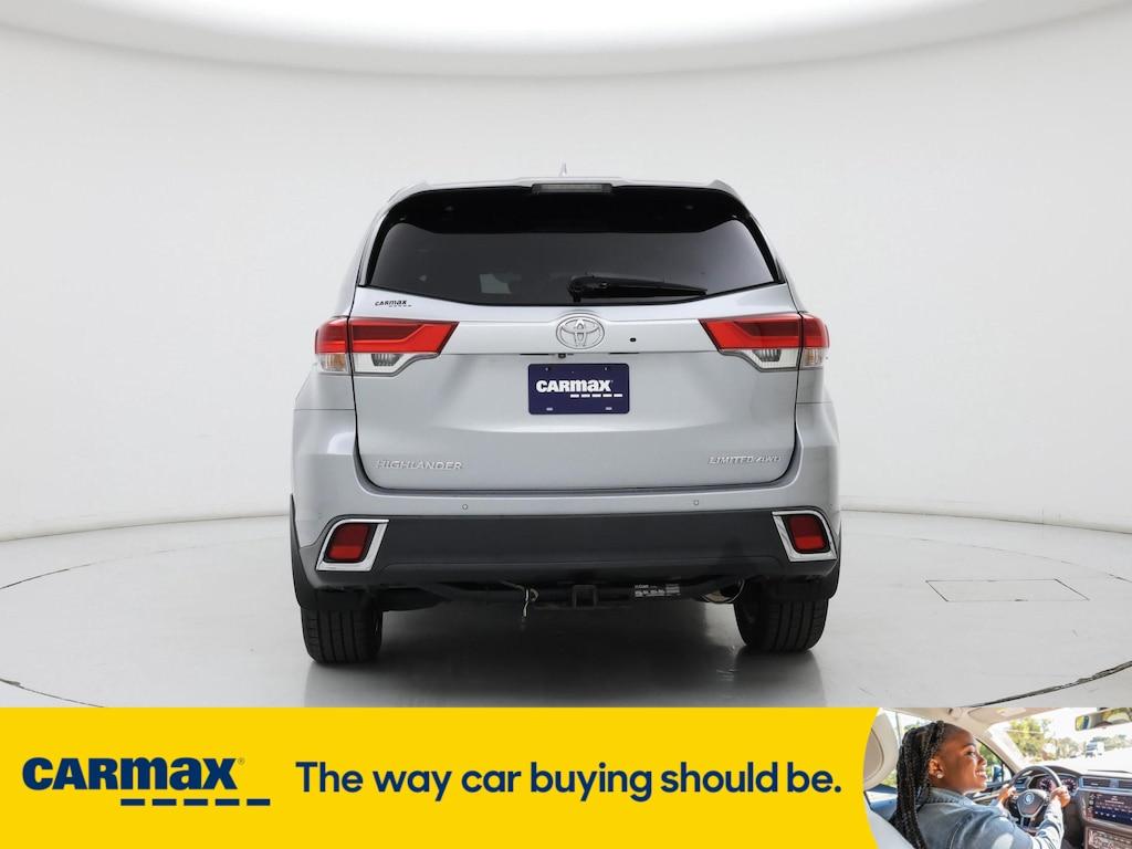 used 2018 Toyota Highlander car, priced at $32,998