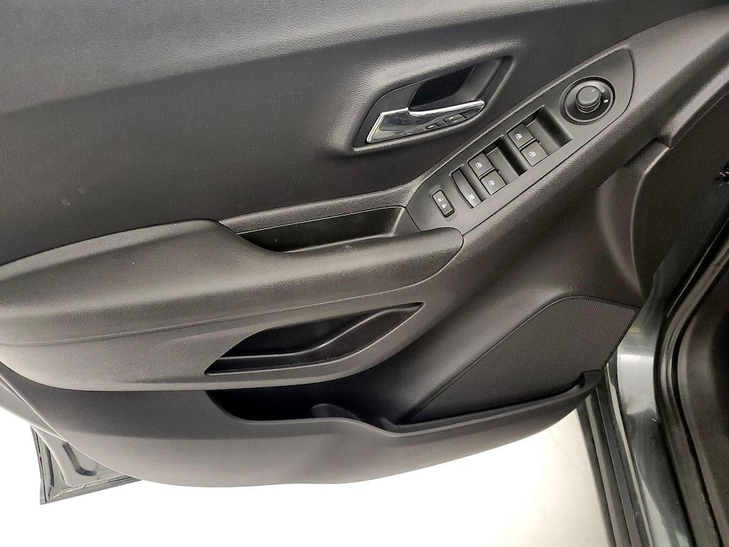 used 2020 Chevrolet Trax car, priced at $16,998