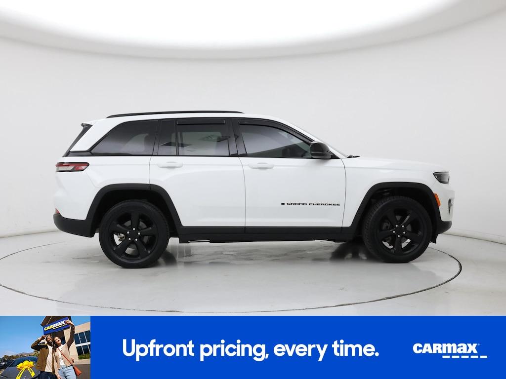 used 2023 Jeep Grand Cherokee car, priced at $32,998