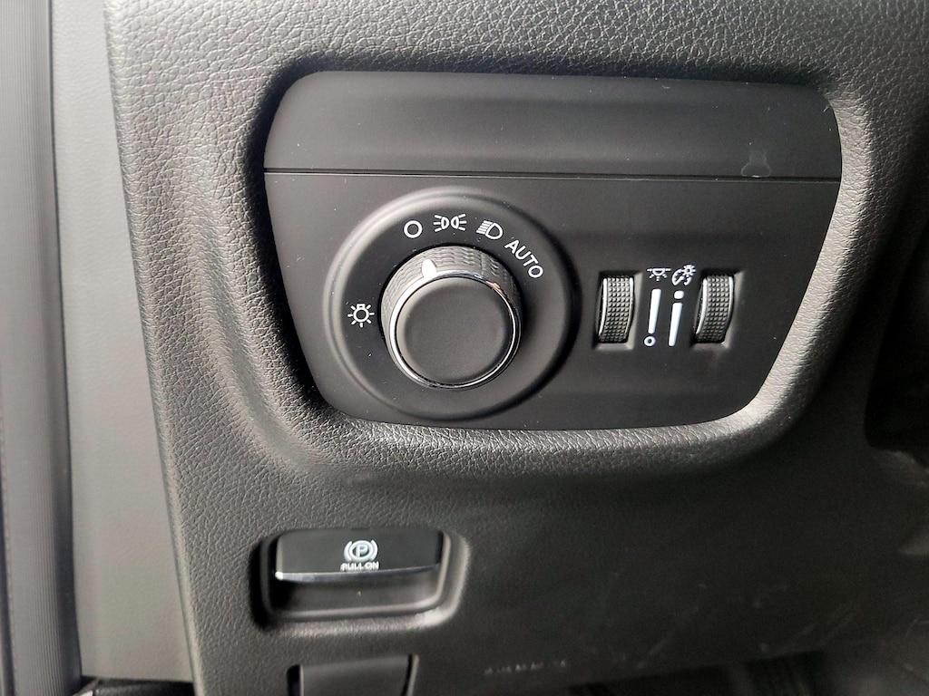 used 2023 Jeep Grand Cherokee car, priced at $32,998