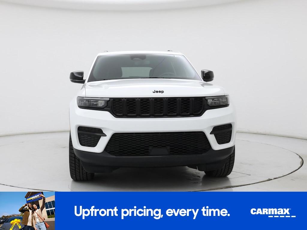 used 2023 Jeep Grand Cherokee car, priced at $32,998