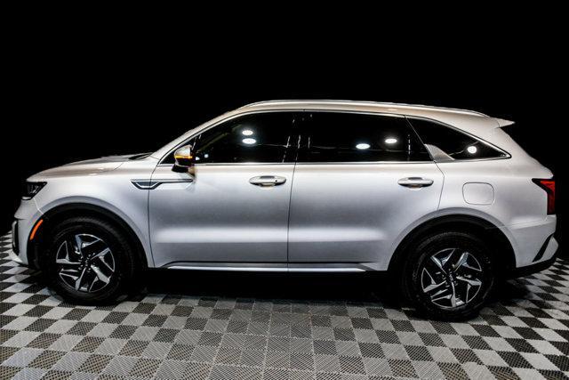 used 2021 Kia Sorento Hybrid car, priced at $18,536