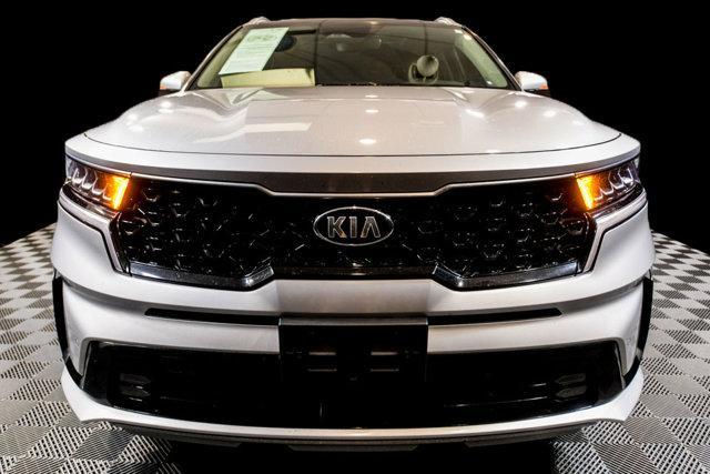 used 2021 Kia Sorento Hybrid car, priced at $18,536