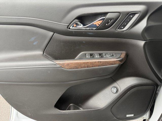 used 2023 GMC Acadia car, priced at $38,013