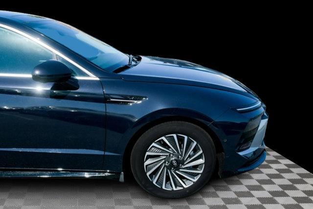 new 2025 Hyundai Sonata Hybrid car, priced at $39,135