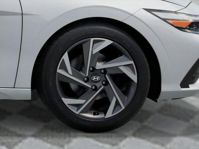 new 2025 Hyundai Elantra car, priced at $23,527