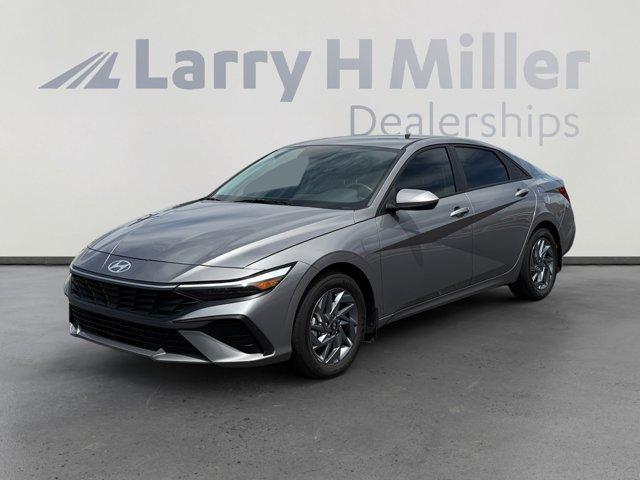 used 2024 Hyundai ELANTRA HEV car, priced at $20,644