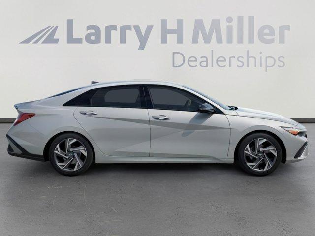 new 2025 Hyundai Elantra car, priced at $23,093