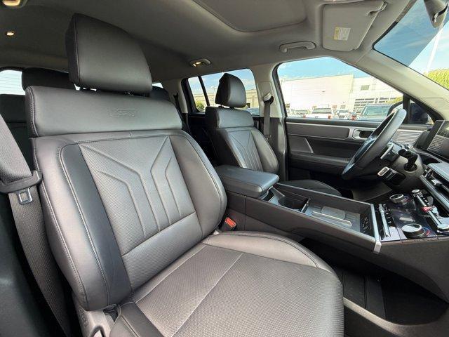 used 2024 Hyundai Santa Fe car, priced at $33,404