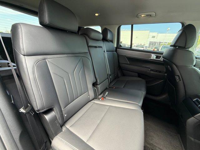 used 2024 Hyundai Santa Fe car, priced at $33,404