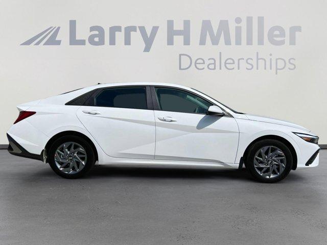 new 2025 Hyundai ELANTRA HEV car, priced at $27,380