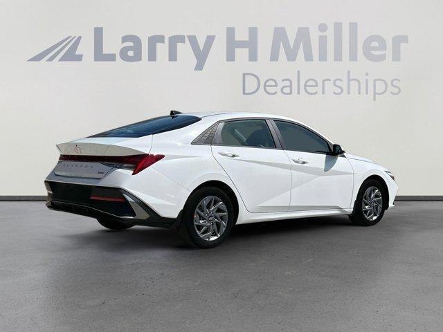 new 2025 Hyundai ELANTRA HEV car, priced at $27,380
