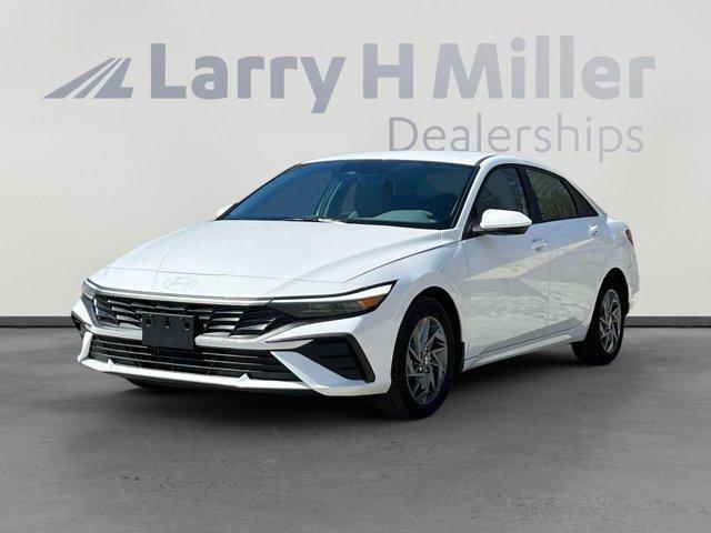 new 2025 Hyundai ELANTRA HEV car, priced at $28,630