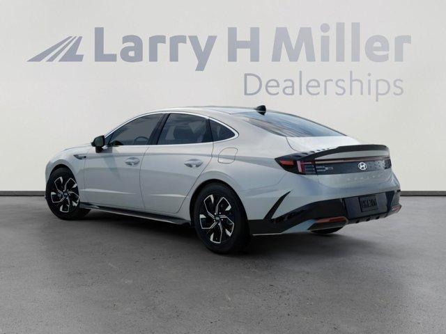 new 2025 Hyundai Sonata car, priced at $28,013