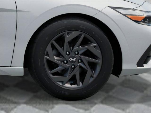 new 2025 Hyundai ELANTRA HEV car, priced at $25,635
