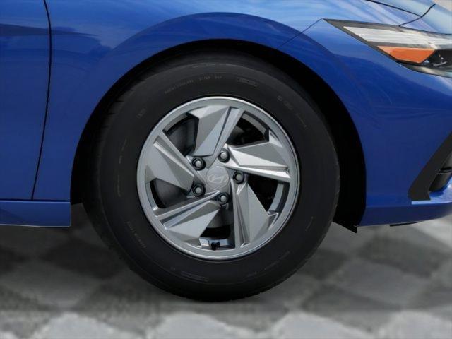 new 2025 Hyundai Elantra car, priced at $22,237