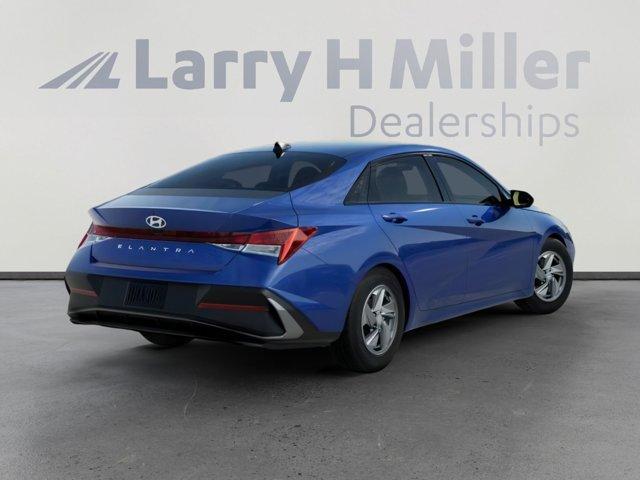 new 2025 Hyundai Elantra car, priced at $22,237