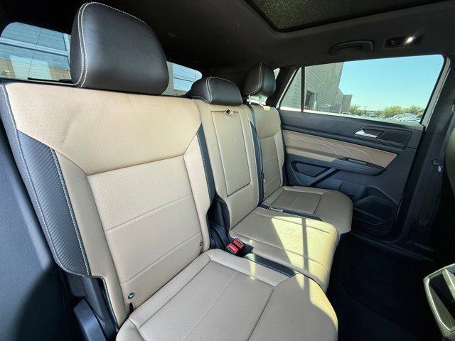 used 2021 Volkswagen Atlas Cross Sport car, priced at $21,271