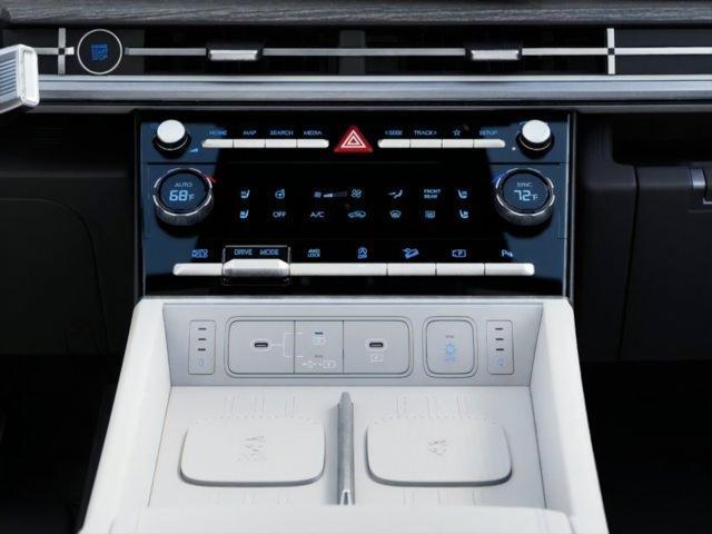 new 2025 Hyundai Santa Fe car, priced at $48,106