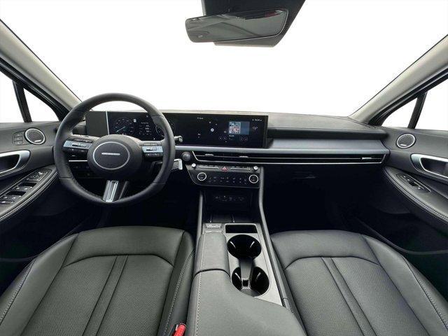 new 2025 Hyundai Sonata Hybrid car, priced at $37,818