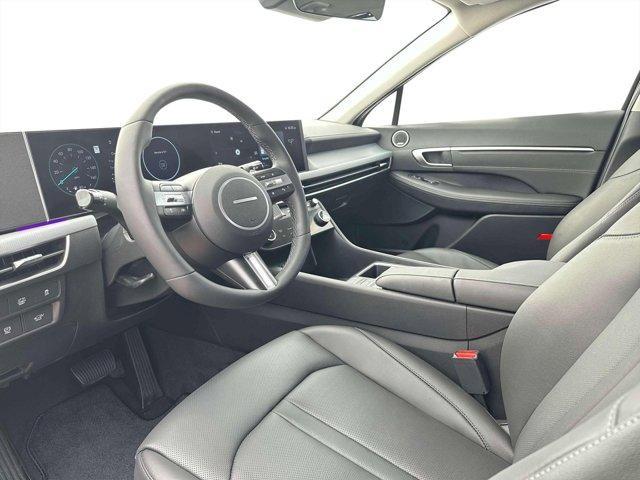 new 2025 Hyundai Sonata Hybrid car, priced at $37,818