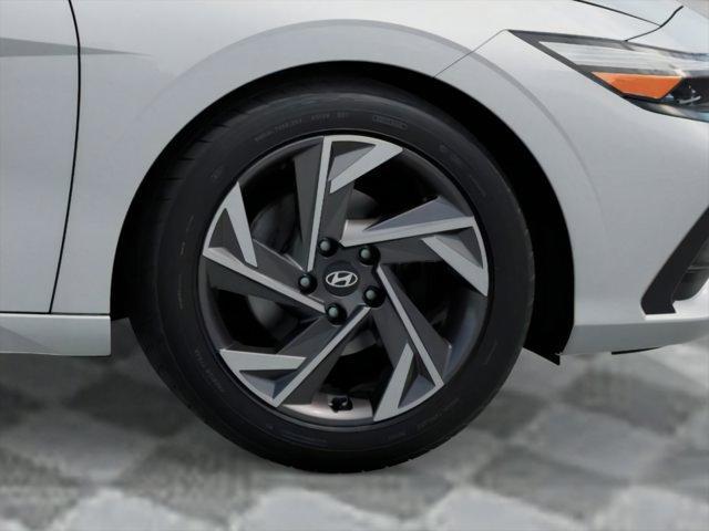 new 2025 Hyundai Elantra car, priced at $24,126