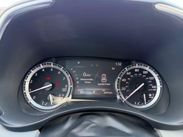 used 2022 Toyota Highlander car, priced at $40,556