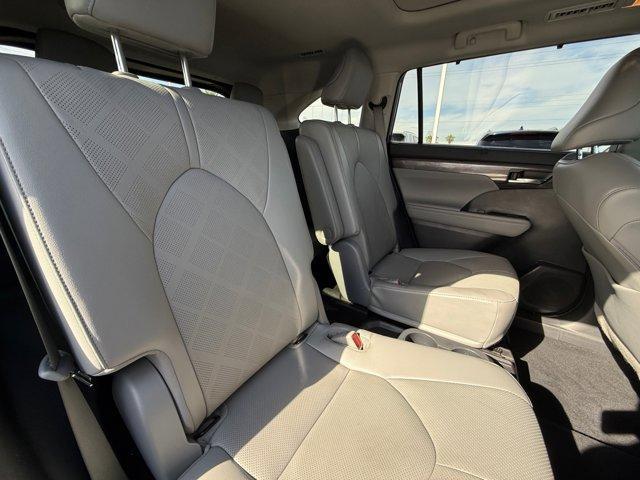 used 2022 Toyota Highlander car, priced at $40,556