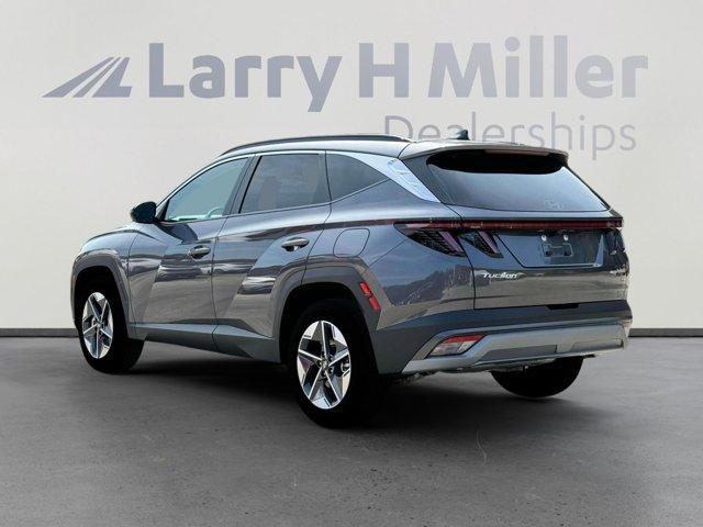 new 2025 Hyundai TUCSON Hybrid car, priced at $36,316