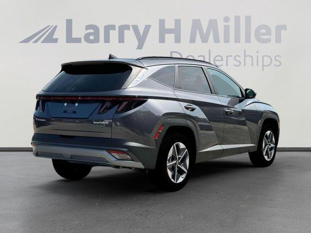 new 2025 Hyundai TUCSON Hybrid car, priced at $36,316