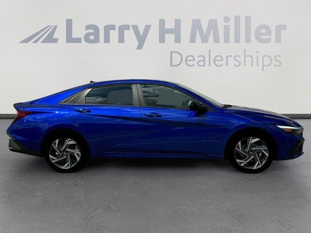 new 2025 Hyundai Elantra car, priced at $23,089