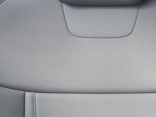 new 2026 Hyundai TUCSON Hybrid car, priced at $40,695