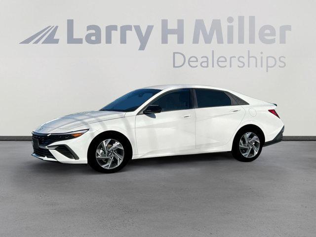 new 2025 Hyundai Elantra car, priced at $23,580