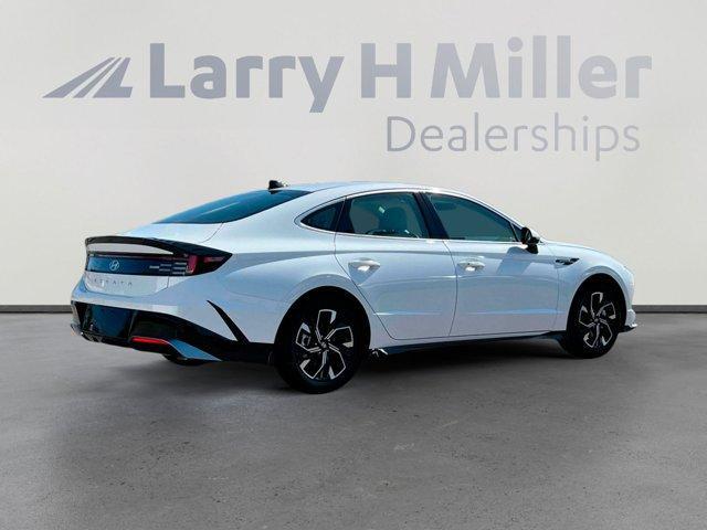new 2025 Hyundai Sonata car, priced at $28,132