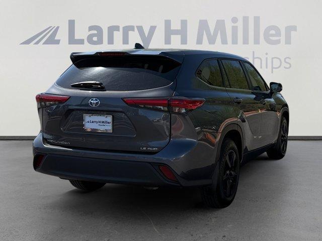 used 2023 Toyota Highlander car, priced at $38,404