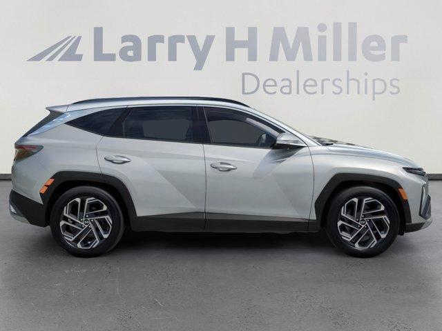 new 2025 Hyundai TUCSON Hybrid car, priced at $41,229