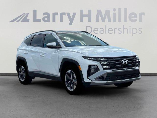 new 2025 Hyundai TUCSON Hybrid car, priced at $36,803