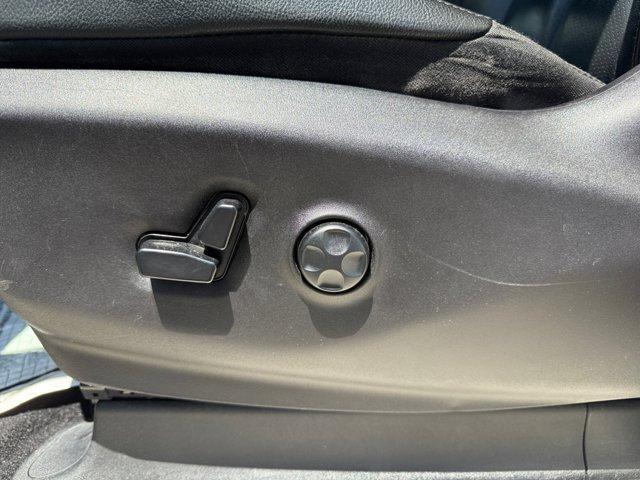 used 2020 Chrysler Pacifica car, priced at $21,998